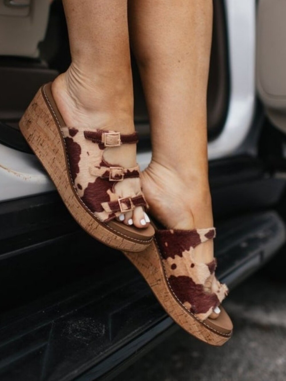 Corkys Cow Print Don't Mind Me Tan Brown Wedge Sandal NEW Size 10